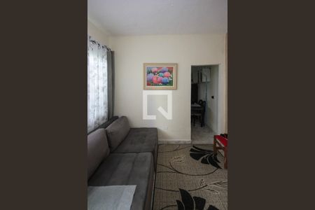 Casa à venda com 187m², 8 quartos e 2 vagas Casa à venda com 187m², 8 quartos e 2 vagasSala casa 04