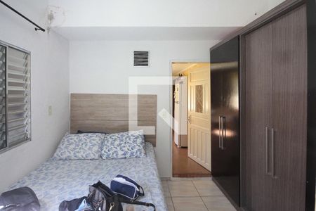 Casa à venda com 187m², 8 quartos e 2 vagas Casa à venda com 187m², 8 quartos e 2 vagasQuarto casa 03