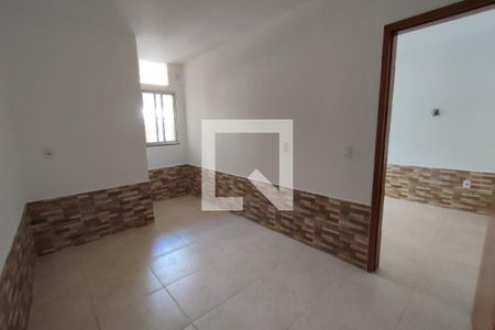 Quarto de casa para alugar com 1 quarto, 45m² em Taquara, Rio de Janeiro