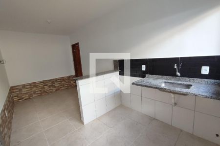 Cozinha de casa para alugar com 1 quarto, 45m² em Taquara, Rio de Janeiro