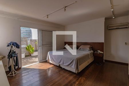 Apartamento à venda com 463m², 3 quartos e 4 vagas Apartamento à venda com 463m², 3 quartos e 4 vagasSuíte 3
