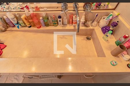 Apartamento à venda com 463m², 3 quartos e 4 vagas Apartamento à venda com 463m², 3 quartos e 4 vagasBanheiro da Suíte 3