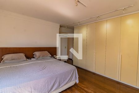 Apartamento à venda com 463m², 3 quartos e 4 vagas Apartamento à venda com 463m², 3 quartos e 4 vagasSuíte 3