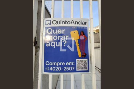 Casa à venda com 168m², 3 quartos e 3 vagas Casa à venda com 168m², 3 quartos e 3 vagasPlaca