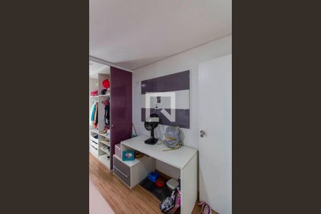 Casa à venda com 168m², 3 quartos e 3 vagas Casa à venda com 168m², 3 quartos e 3 vagasSuíte 1