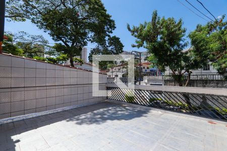 Casa à venda com 300m², 3 quartos e 2 vagas Casa à venda com 300m², 3 quartos e 2 vagasVaranda - Quarto 1