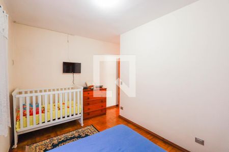 Casa à venda com 300m², 3 quartos e 2 vagas Casa à venda com 300m², 3 quartos e 2 vagasSuíte