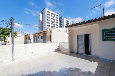 Casa à venda com 300m², 3 quartos e 2 vagas Casa à venda com 300m², 3 quartos e 2 vagasVaranda - Quarto 1