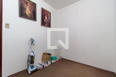 Casa à venda com 300m², 4 quartos e 3 vagas Casa à venda com 300m², 4 quartos e 3 vagasQuarto 1