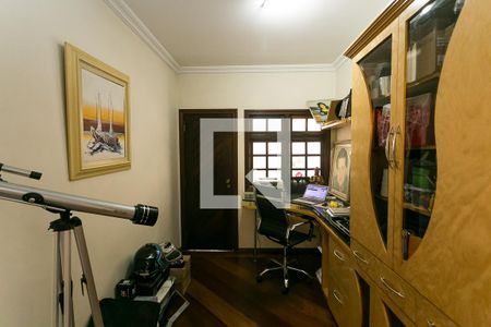 Casa à venda com 540m², 4 quartos e 3 vagas Casa à venda com 540m², 4 quartos e 3 vagasescritorio