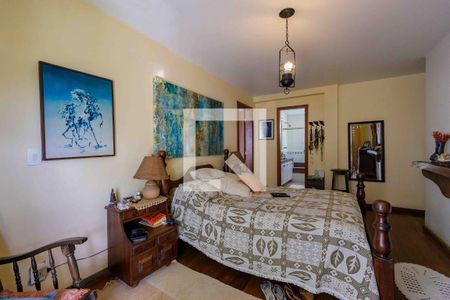 Apartamento à venda com 360m², 5 quartos e 4 vagasSuíte