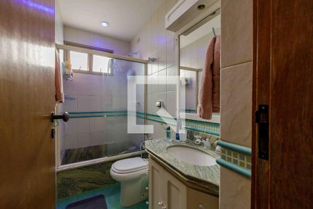 Apartamento à venda com 360m², 5 quartos e 4 vagasBanheiro