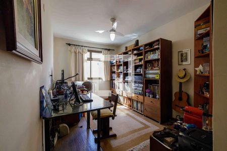 Apartamento à venda com 360m², 5 quartos e 4 vagasQuarto 1