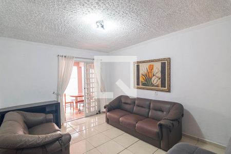Casa à venda com 250m², 2 quartos e 4 vagas Casa à venda com 250m², 2 quartos e 4 vagasEdícula