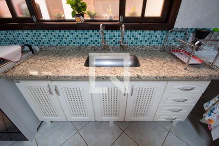 Casa à venda com 246m², 3 quartos e 3 vagas Casa à venda com 246m², 3 quartos e 3 vagasCozinha