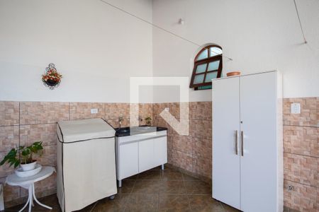 Casa à venda com 246m², 3 quartos e 3 vagas Casa à venda com 246m², 3 quartos e 3 vagasÁrea de Serviço