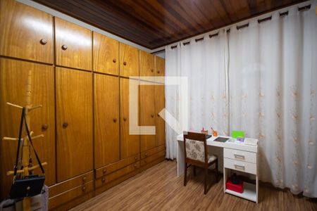 Casa à venda com 246m², 3 quartos e 3 vagas Casa à venda com 246m², 3 quartos e 3 vagasQuarto 3