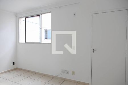 Sala de apartamento para alugar com 2 quartos, 43m² em São João Batista (venda Nova), Belo Horizonte
