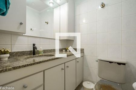 Apartamento à venda com 60m², 3 quartos e 1 vaga Apartamento à venda com 60m², 3 quartos e 1 vagaBanheiro