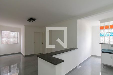 Sala de apartamento para alugar com 2 quartos, 50m² em Jardim Santa Cecilia, Guarulhos