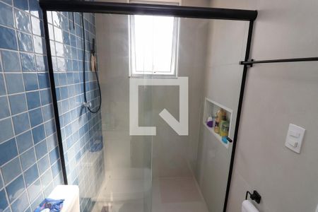 Casa à venda com 145m², 4 quartos e 2 vagas Casa à venda com 145m², 4 quartos e 2 vagasBanheiro da Suíte 4