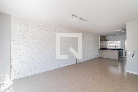 Sala de casa para alugar com 3 quartos, 130m² em Jaguaré, São Paulo