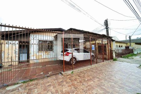 Casa para alugar com 75m², 2 quartos e sem vaga Casa para alugar com 75m², 2 quartos e sem vagaFachada