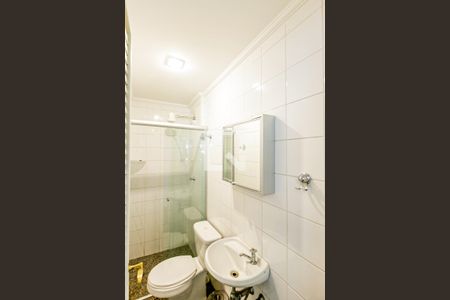 Apartamento à venda com 167m², 3 quartos e 4 vagas Apartamento à venda com 167m², 3 quartos e 4 vagasÁrea de Serviço