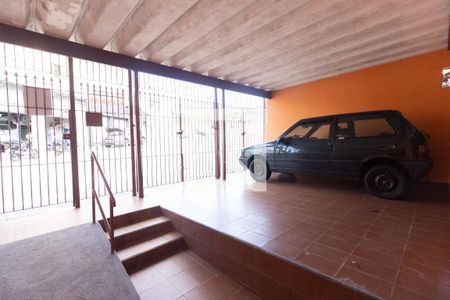 Casa à venda com 140m², 4 quartos e 2 vagas Casa à venda com 140m², 4 quartos e 2 vagasGaragem