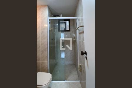 Apartamento à venda com 75m², 3 quartos e 1 vaga Apartamento à venda com 75m², 3 quartos e 1 vagaBanheiro