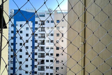 Apartamento à venda com 75m², 3 quartos e 1 vaga Apartamento à venda com 75m², 3 quartos e 1 vagaVista