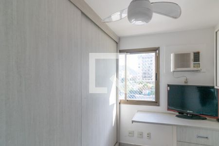 Apartamento à venda com 80m², 2 quartos e 2 vagasQuarto