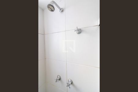 Apartamento à venda com 80m², 2 quartos e 2 vagasSuíte - Banheiro