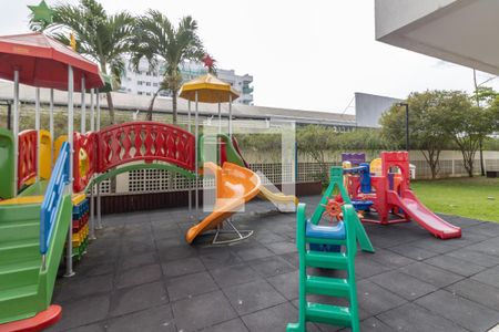 Apartamento à venda com 80m², 2 quartos e 2 vagasÁrea comum - Playground