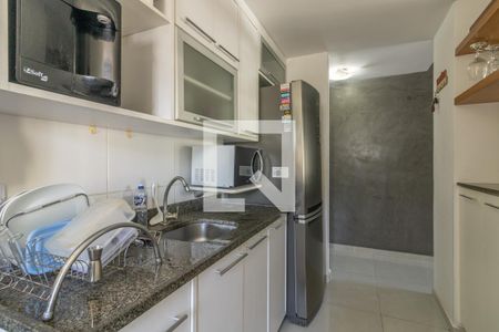 Apartamento à venda com 80m², 2 quartos e 2 vagasCozinha