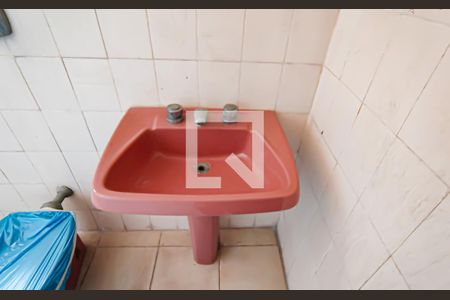 Casa à venda com 563m², 4 quartos e 5 vagas Casa à venda com 563m², 4 quartos e 5 vagasÁrea Externa