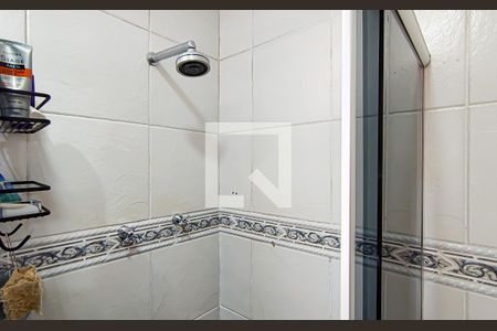 Casa à venda com 563m², 4 quartos e 5 vagas Casa à venda com 563m², 4 quartos e 5 vagasBanheiro suíte 2