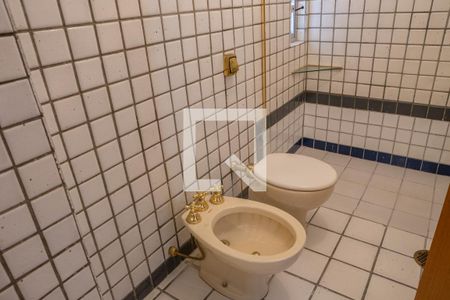 Apartamento à venda com 98m², 3 quartos e 1 vaga Apartamento à venda com 98m², 3 quartos e 1 vagaBanheiro da Suíte