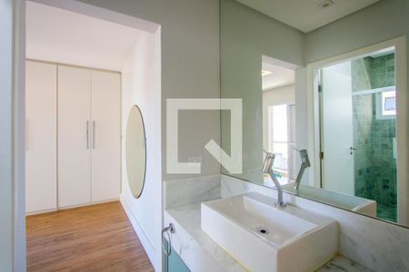 Casa à venda com 470m², 3 quartos e 3 vagas Casa à venda com 470m², 3 quartos e 3 vagasBanheiro do quarto 2