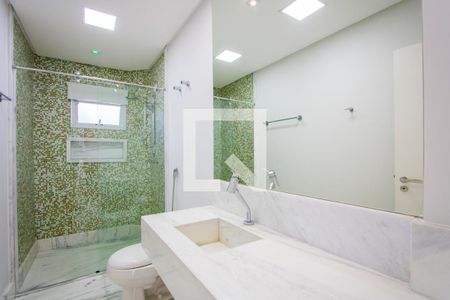 Casa à venda com 470m², 3 quartos e 3 vagas Casa à venda com 470m², 3 quartos e 3 vagasBanheiro social