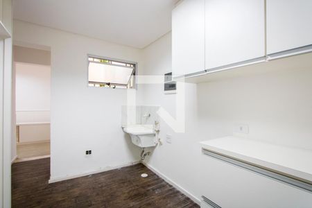 Casa à venda com 470m², 3 quartos e 3 vagas Casa à venda com 470m², 3 quartos e 3 vagasÁrea de serviço