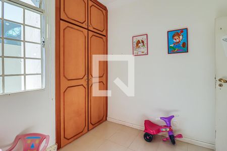 Apartamento à venda com 170m², 4 quartos e 2 vagasQuarto 1