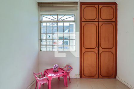 Apartamento à venda com 170m², 4 quartos e 2 vagasQuarto 1