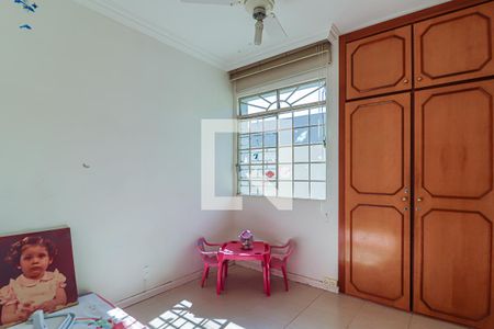 Apartamento à venda com 170m², 4 quartos e 2 vagasQuarto 1