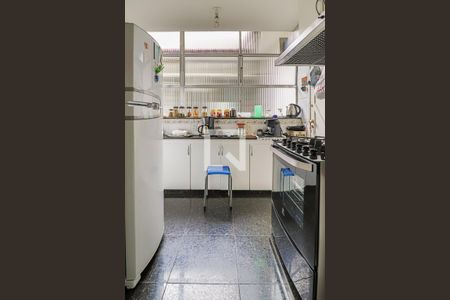 Apartamento à venda com 170m², 4 quartos e 2 vagasCozinha