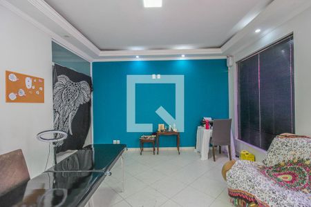 Casa à venda com 244m², 2 quartos e 5 vagas Casa à venda com 244m², 2 quartos e 5 vagasCasa 2