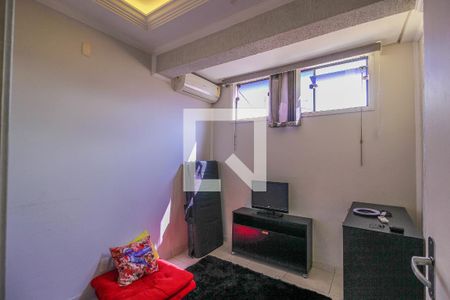 Casa à venda com 244m², 2 quartos e 5 vagas Casa à venda com 244m², 2 quartos e 5 vagasCasa 2