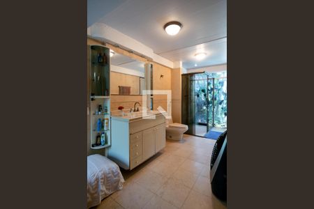 Casa à venda com 950m², 5 quartos e 5 vagas Casa à venda com 950m², 5 quartos e 5 vagasBanheiro Suíte 1 - Térreo