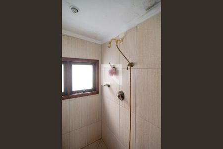 Casa à venda com 950m², 5 quartos e 5 vagas Casa à venda com 950m², 5 quartos e 5 vagasBanheiro Suíte 4