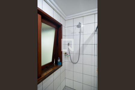 Casa à venda com 950m², 5 quartos e 5 vagas Casa à venda com 950m², 5 quartos e 5 vagasBanheiro Suíte 2